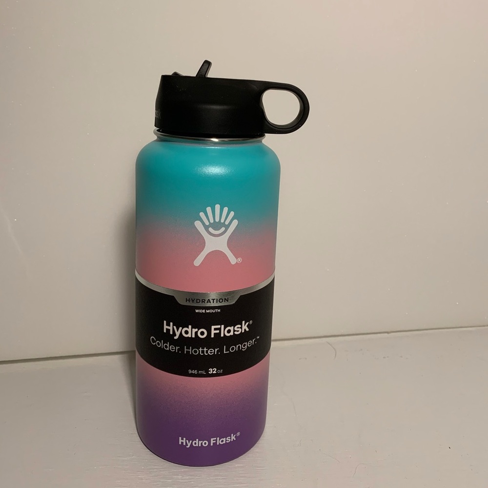 Hydro Flask BRAND NEW!